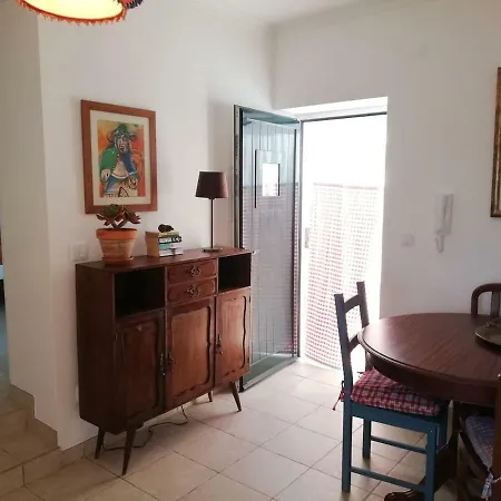 Casinha Saloia